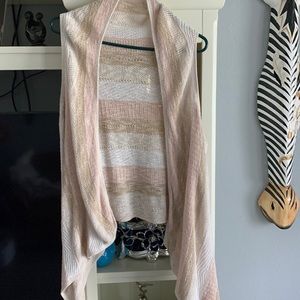 Vest style cardigan